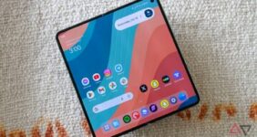 عکس | رقیب قدر گلکسی زدفولد سامسونگ