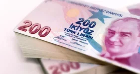 قیمت دینار عراق تحت تاثیر جهش دلار + جدول ۸ دی