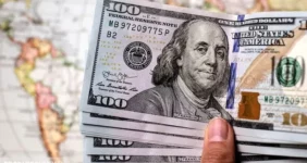 لمس رقم جدید توسط دلار | پیش بینی قیمت ارز همه را شوکه کرد! لمس رقم جدید توسط دلار | پیش بینی قیمت ارز همه را شوکه کرد!