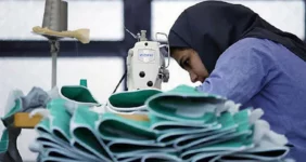 پوشش بیمه‌ زنان سرپرست خانوار به ۱۰۰ درصد رسید