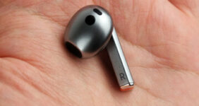 ایرباد سامسونگ به دوربین مجهز شد ایرباد سامسونگ به دوربین مجهز شد