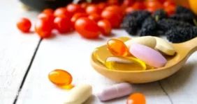 هشدار جدی ! | مصرف زیاد این ویتامین‌ها بلای جانتان می‌شود!