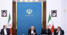 ادعای عجیب پزشکیان درباره التهاب بازار | با دعوا کاری درست نمی شود ادعای عجیب پزشکیان درباره التهاب بازار | با دعوا کاری درست نمی شود
