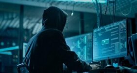 هشدار به کاربران اندروید و آیفون درباره شیوه جدید کلاهبرداری هشدار به کاربران اندروید و آیفون درباره شیوه جدید کلاهبرداری