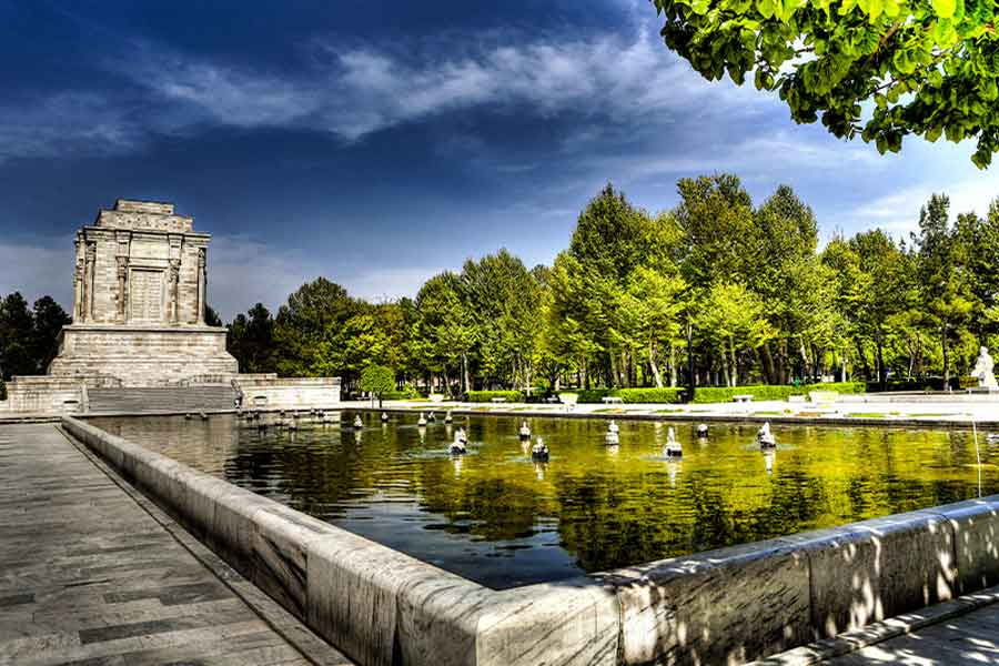 مقایسه انواع تورهای زیارتی مشهد، راهنمایی برای انتخاب بهتر