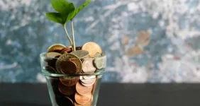 خبر بد درباره واریز وام به این بازنشستگان