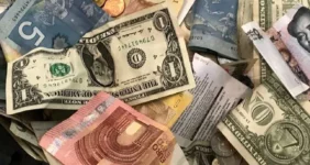 قیمت دلار در بازار آزاد سقوط کرد + جدول ۳۱ فروردین
