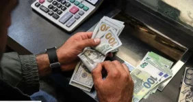 نرخ دلار تکان خورد | قیمت روز دلار دوشنبه ۵ خرداد ۱۴۰۴