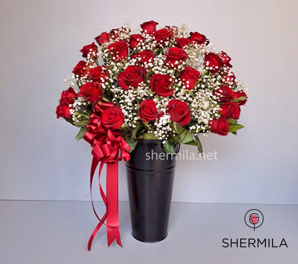 باکس گل عاشقانه رز و ژیپسوفیلیا