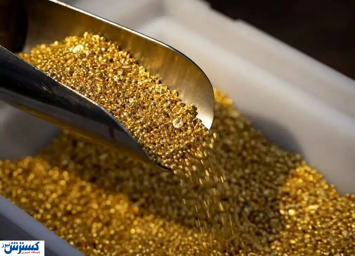 قیمت طلا عقب نشست ؛ دلار داغ شد !