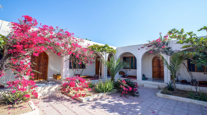 4. جزایر جنوب؛ دسترسی به ساحل و فرهنگ محلی