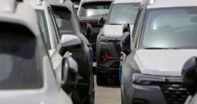 آخرین فرصت امروز: سامانه عرضه خودروهای وارداتی تا پایان امروز فعال است