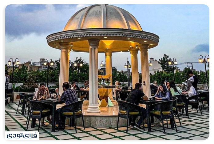 کافه مشهد فضای باز