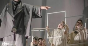 اجرای «رؤیای رومئو در نیمه‌شب ناآرام ژولیت» در تالار آفتاب اهواز