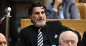 افشاگری شاهرخ بیانی درمورد وضعیت استقلال/ حتی رانندگان استقلال هم با نظر ساپینتو انتخاب می‌شوند