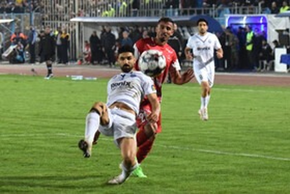 انتقاد تند پیشکسوت پرسپولیس: بازیکنان پرسپولیس به اندازه پولی که دریافت می‌کنند بازی نمی‌کنند