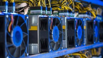 با قطع اینترنت ایران، هش‌ریت جهانی بیت‌کوین حدود ۱۰ درصد افت کرد