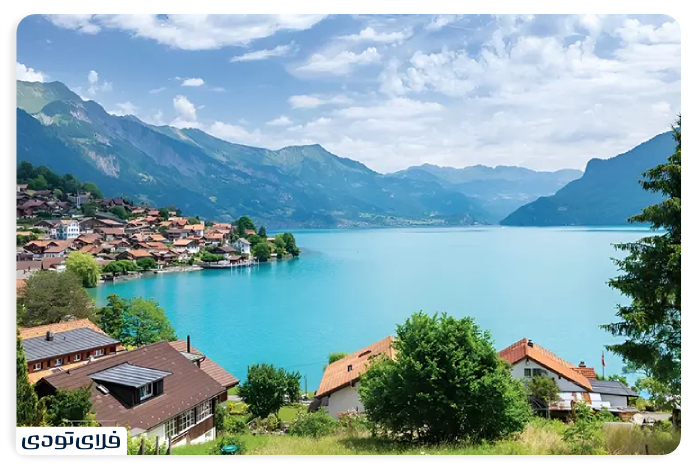 قایق‌سواری در دریاچه‌ها