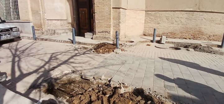 خطر فروریزش گنبد نظام‌الملک در اثر نشست وقوع نشست مسجد جامع اصفهان