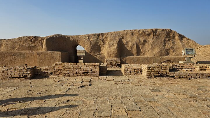 دعا و نفرین نوشته شده عیلامی‌ها در چغازنبیل