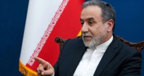 دیدار و گفت و گوی عراقچی با اردوغان + عکس