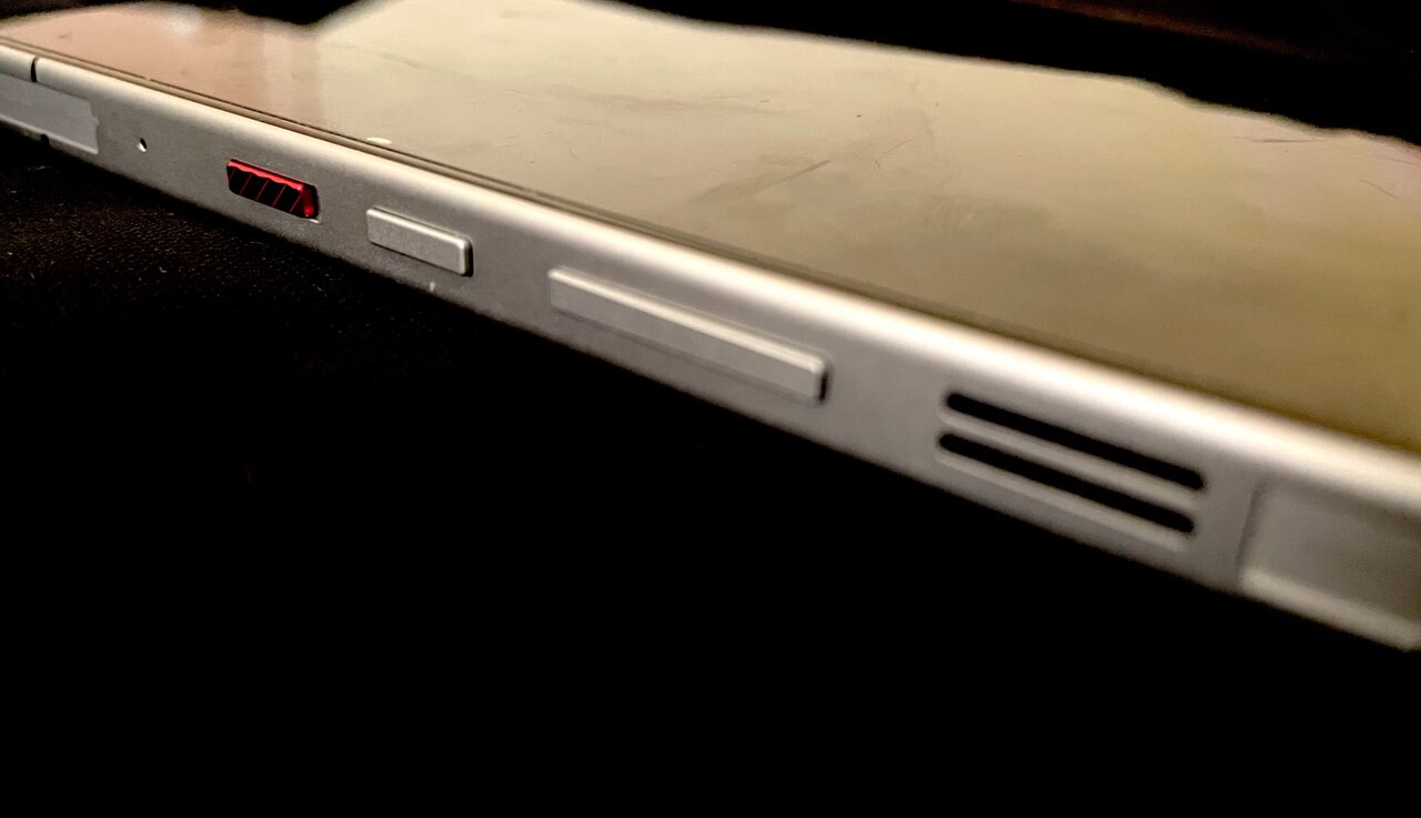 رد مجیک ۱۱ پرو؛ غولی با باتری بی‌پایان و قدرت باورنکردنی