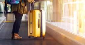 عوامل موثر بر نوسان قیمت بلیط هواپیما و قطار