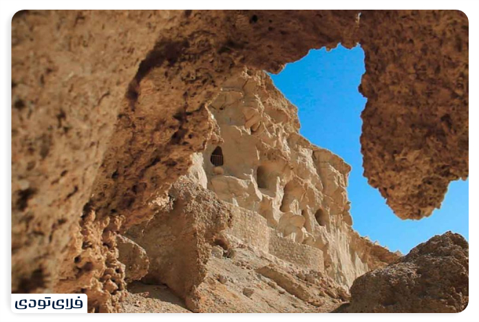 خصوصیات و ویژگی های غار خربس