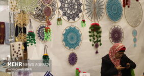 فروش آثار هنرمندان استان سمنان به کمک بازاریابی دیجیتال تسهیل می‌شود