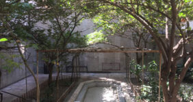 ماجرای توقف مرمت خانه فروغ