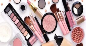 مراقب واکنش آلرژیک به محصولات بهداشتی و آرایشی باشید مراقب واکنش آلرژیک به محصولات بهداشتی و آرایشی باشید