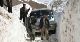 مرگ ۱۱ نفر در اثر بارش سنگین برف در افغانستان