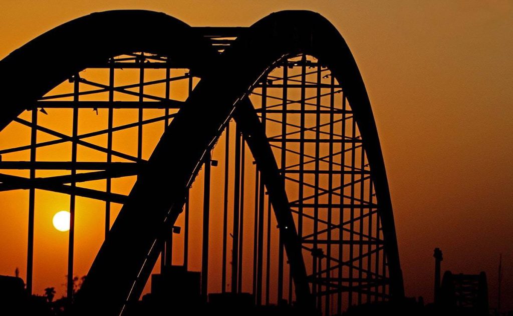 معمارری پل سفید اهواز