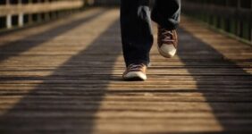 پیادهروی روشی نجاتبخش برای افراد مبتلا به سندرم متابولیک پیادهروی روشی نجاتبخش برای افراد مبتلا به سندرم متابولیک