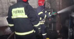 آتش‌سوزی در آبادان مهار شد