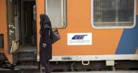 آغاز پیش‌فروش بلیط قطار ویژه اسفند/ مسافران جا نمانند