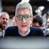 آیا دوران تیم کوک در اپل به پایان رسیده است؟