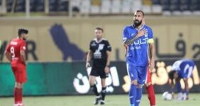 ابهام در ترکیب استقلال / آیا کاپیتان آسیایی تیم غایب خواهد بود؟