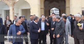 بازدید وزیر میراث فرهنگی از کاروان شاه عباسی سمنان