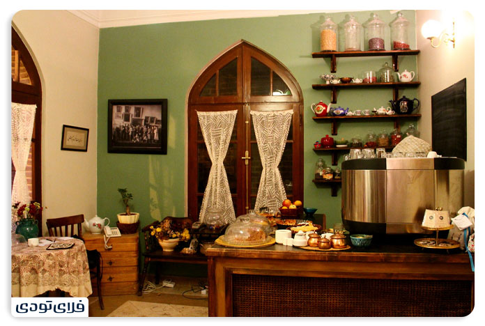 باغ موزه نگارستان کافه باغ موزه نگارستان