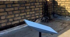 بلومبرگ: قیمت استارلینک در ایران به ۴۰۰۰ دلار رسید