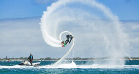 بهترین تفریحات قشم | از اعماق دریا تا خشکی