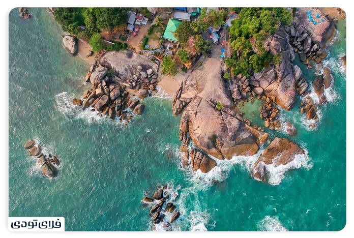 جاهای دیدنی سامویی صخرههای پدربزرگ و مادربزرگ در سامویی