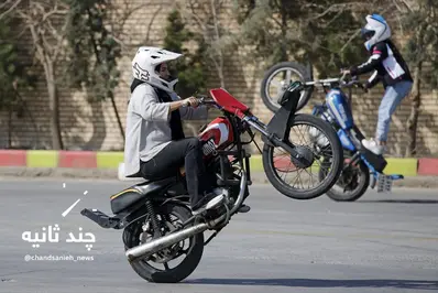 تصاویر هیجان انگیز از آموزش موتورسواری زنان در جنوب تهران+ عکس