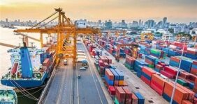 تصمیم دولت برای بازار کالا‌های اساسی/ نرخ ارز ترجیحی تمدید شد