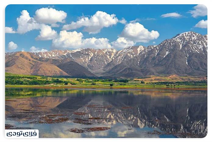 جاهای دیدنی چهارمحال و بختیاری تالاب چغاخور از جاهای دیدنی چهارمحال و بختیاری