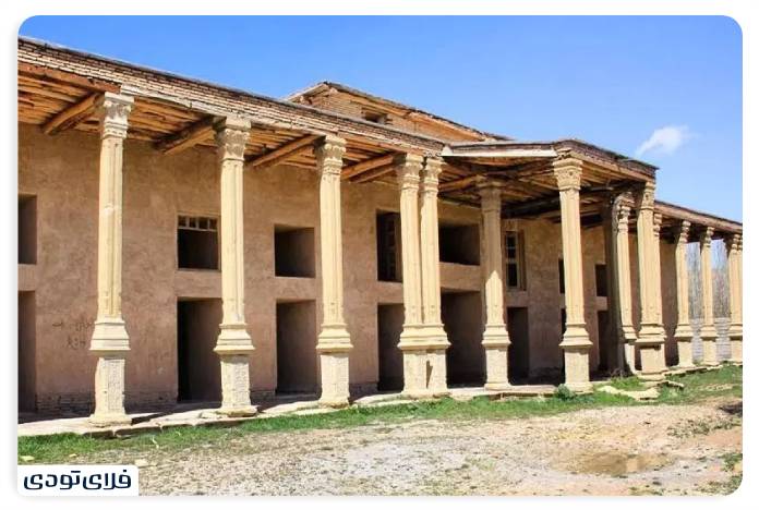 جاهای دیدنی چهارمحال و بختیاری قلعه صمصامالسلطنه