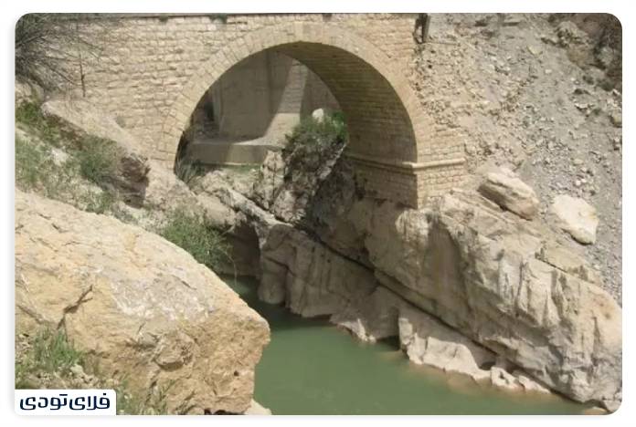 جاهای دیدنی چهارمحال و بختیاری پل کره بس