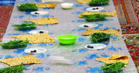 خوردن وعده «سحری» برای روزه‌داران لازم است