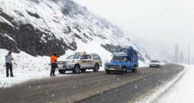 رانندگان مراقب باشند/ برف و باران در ۱۰ استان ادامه دارد